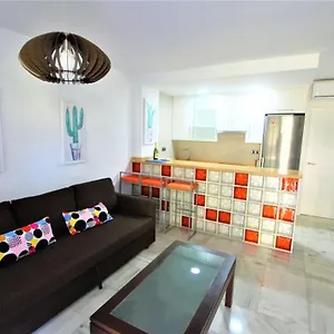 Andalucía - A 100 Metros De La Playa - Piscina - Excelente Conexión Wifi , Benalmádena España